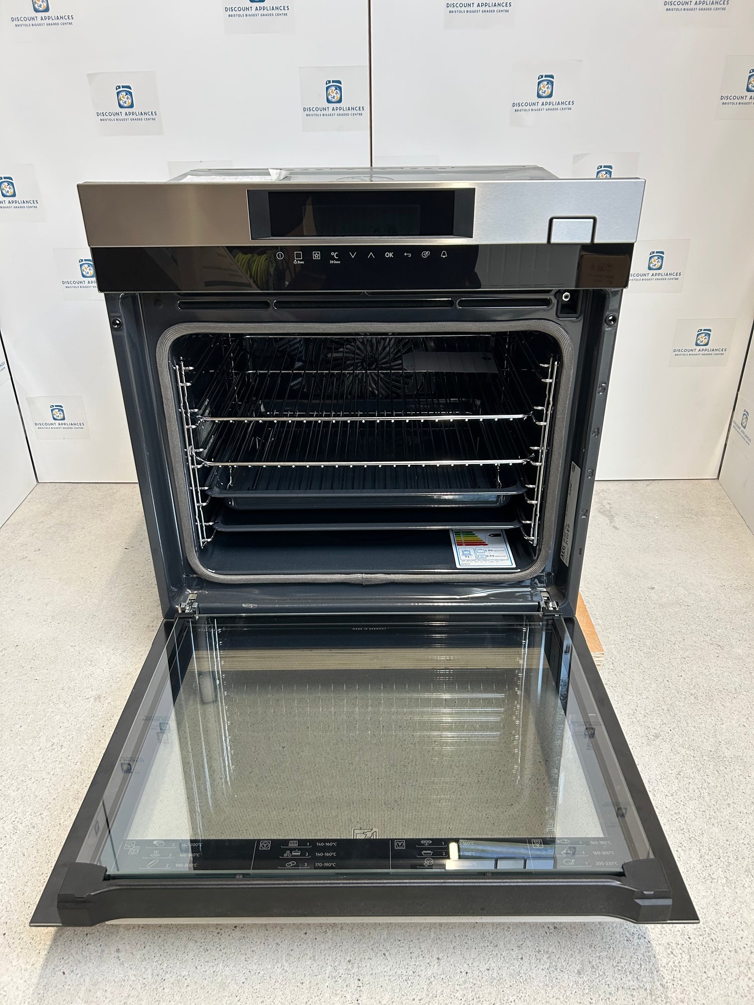 AEG BSK774320M Single Oven