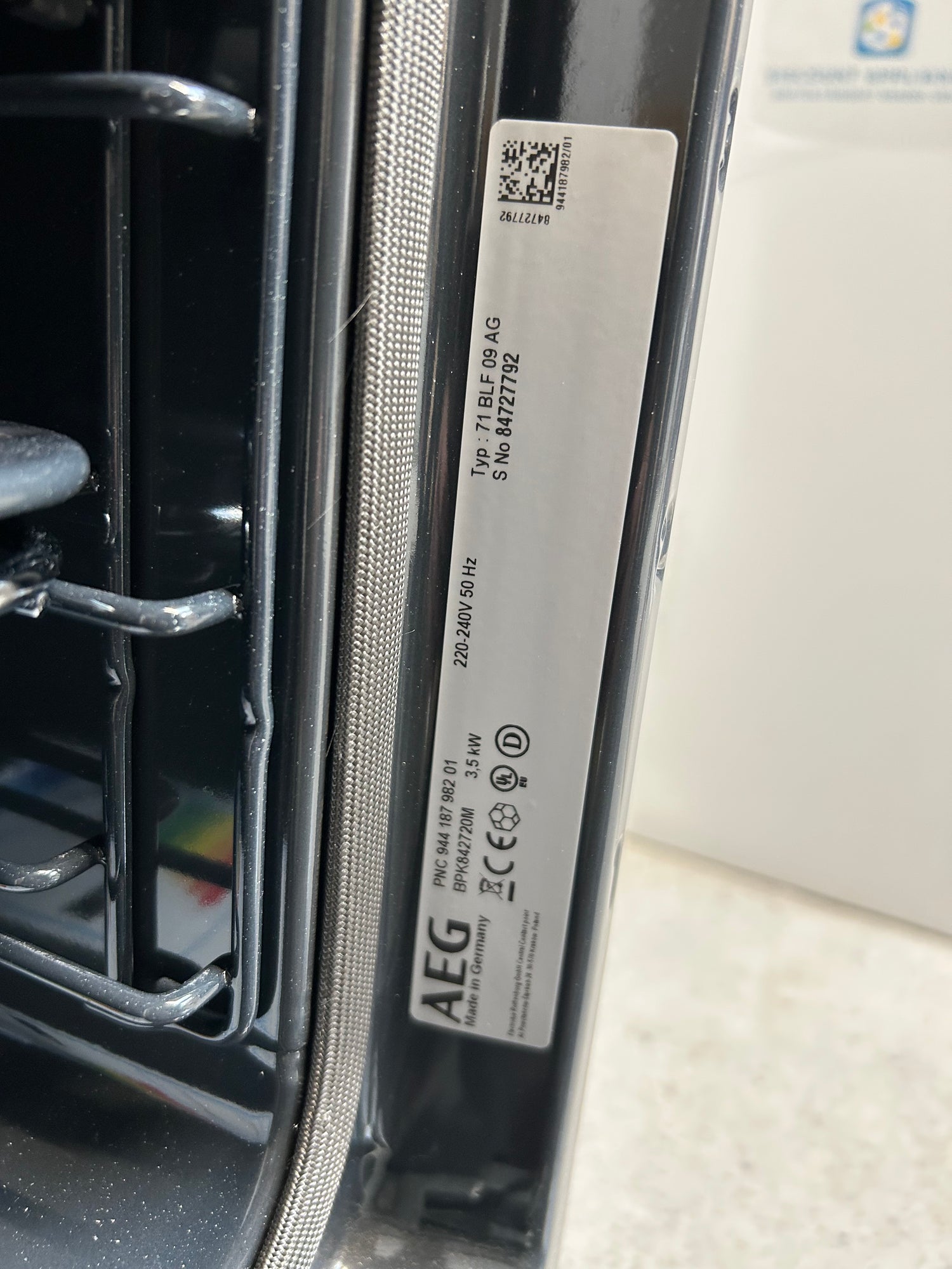 AEG BPK842720M Pyrolytic Single Electric Oven