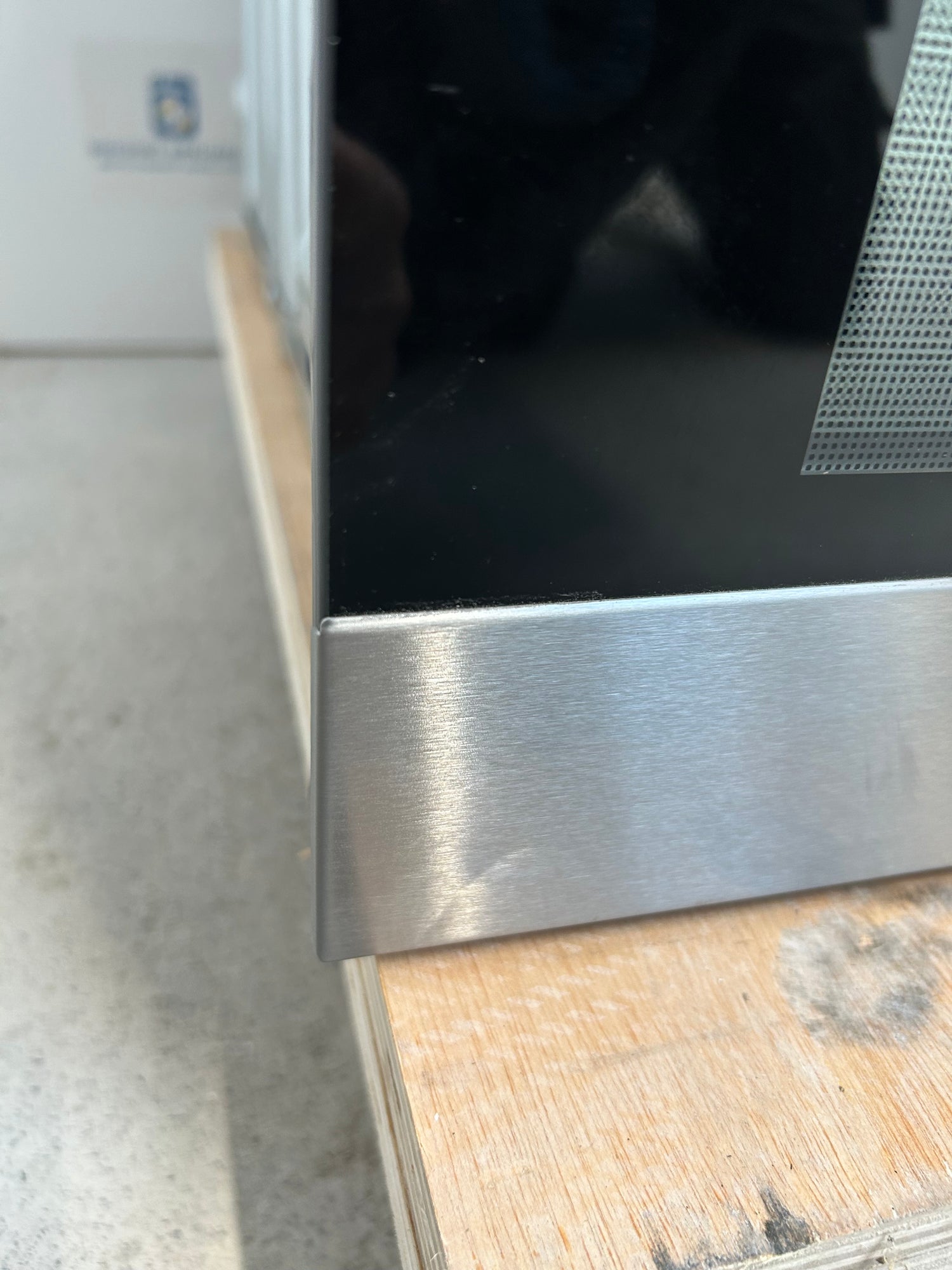 AEG BSK774320M Single Oven