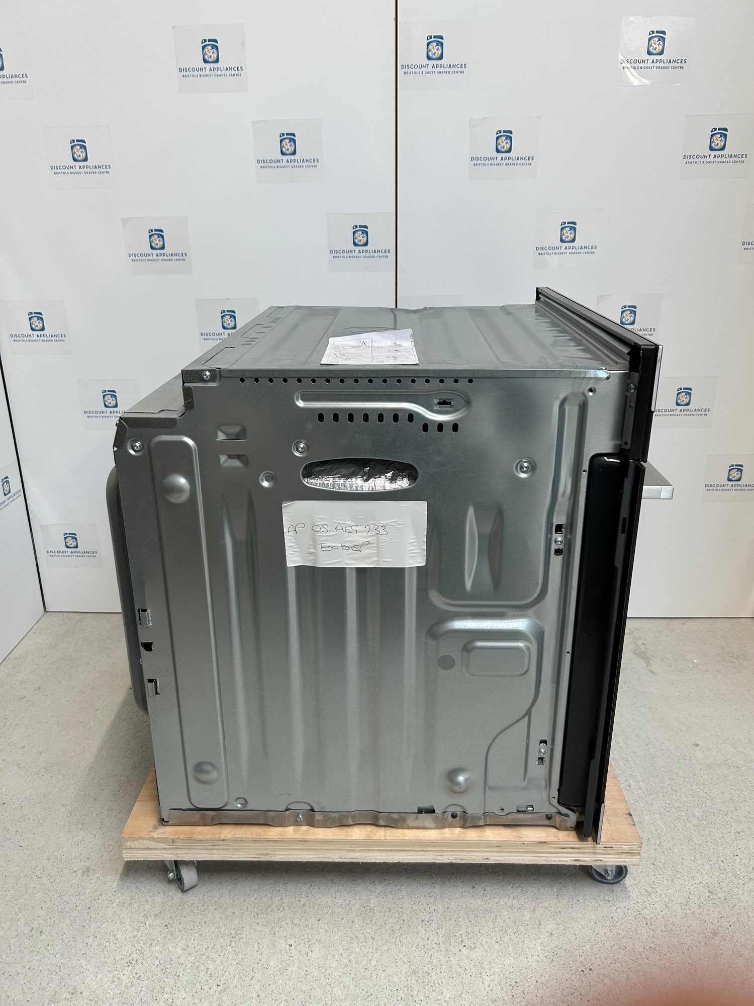 AEG BSK774320M Single Oven