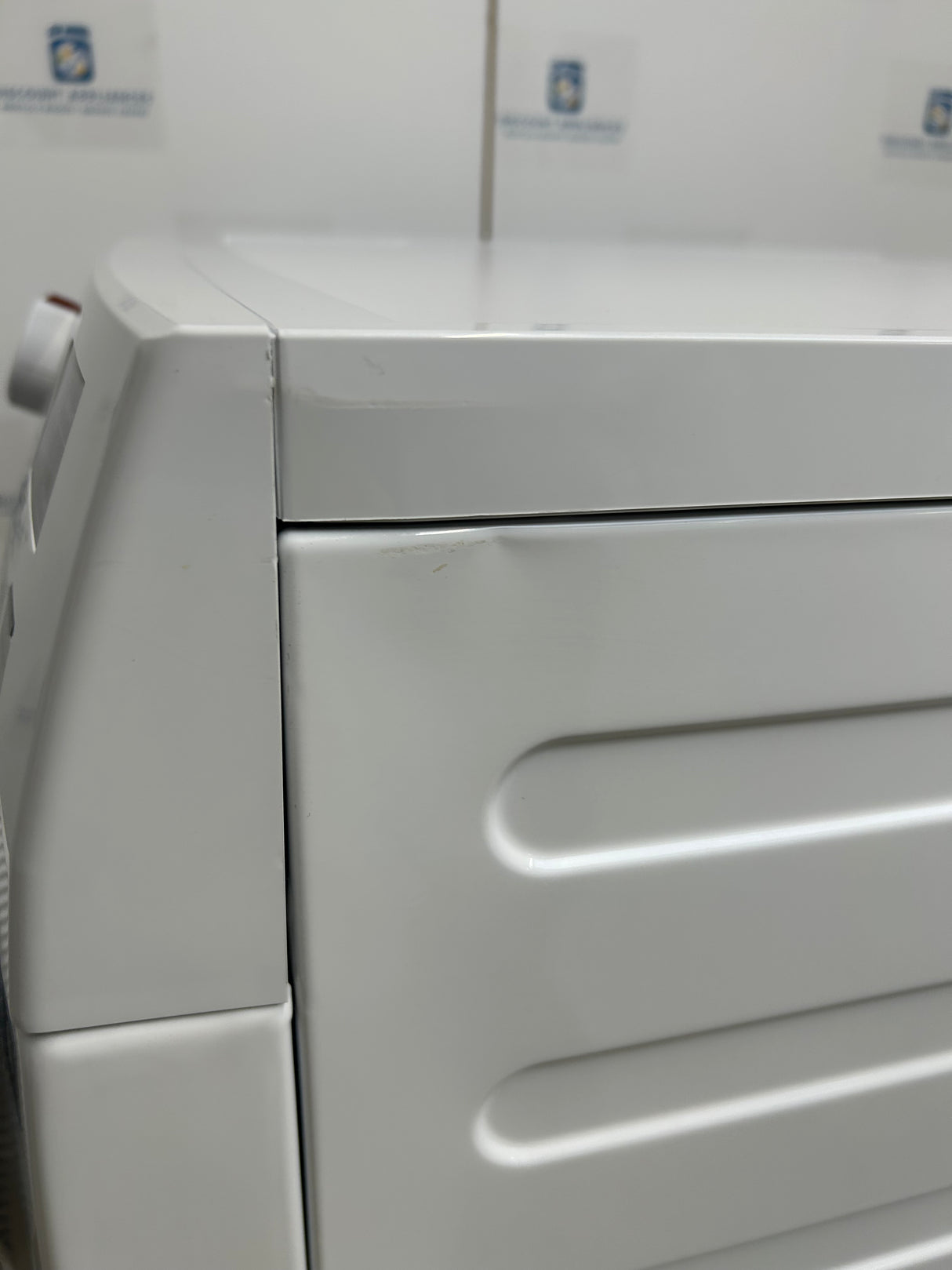 AEG L6FBK141B 10kg 1400 Spin Washing Machine in White